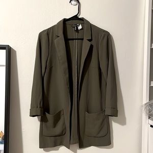 Women’s olive relaxed blazer